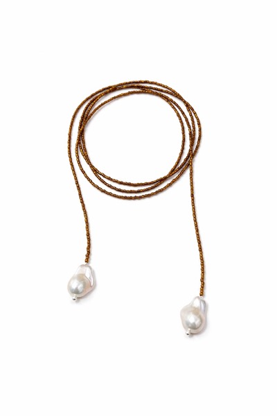 Collares